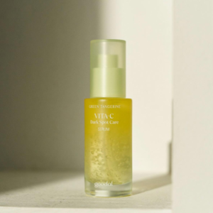 Green Tangerine Vita C Dark Spot Care Serum 30ml