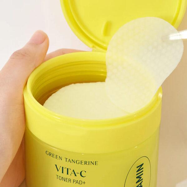Green Tangerine VITA-C Toner Pad Plus 140ml